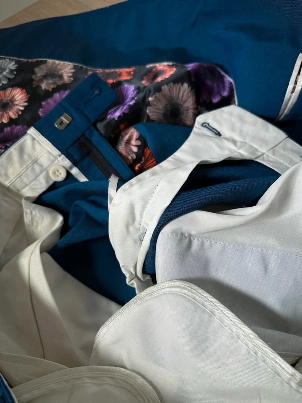 William Hunt Petrol Blue Three Piece Suit - Image 4